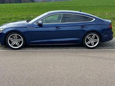 Gebraucht Audi A5 Sportback Design 170 PS (125 kW) 2018 Blau Kleinwagen
