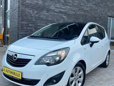 Gebraucht Opel Meriva 140 PS (102 kW) 2012 Weiß Van / Kleinbus