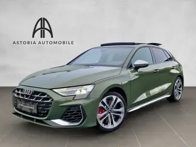 Gebraucht Audi S3 Advanced 333 PS (244 kW) 2025 Grün Limousine