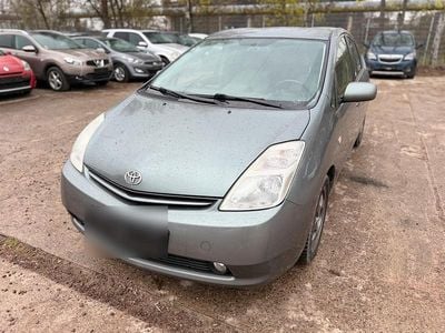 Second-hand Toyota Prius 77 CP (56 kW) 2005 Gri Hatchback