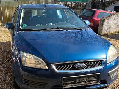 Usata Ford Focus 100 CV (73 kW) 2007 Blu Berlina