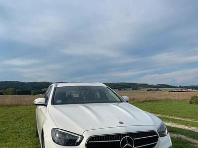 Mercedes E200