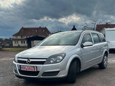 Gebraucht Opel Astra Edition 125 PS (91 kW) 2005 Grau Kombi