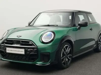 Gebraucht Mini John Cooper Works 156 PS (114 kW) 2025 Grün Kleinwagen