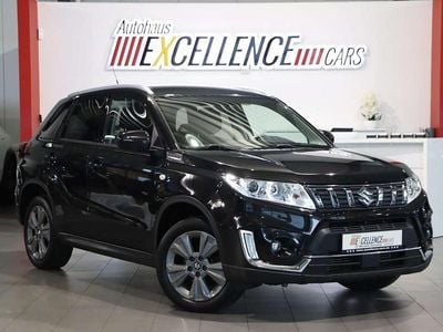 Gebraucht Suzuki Vitara Club 111 PS (81 kW) 2019 Schwarz SUV