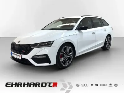 Gebraucht Skoda Octavia RS 200 PS (147 kW) 2022 Moonweiss metallic Kombi