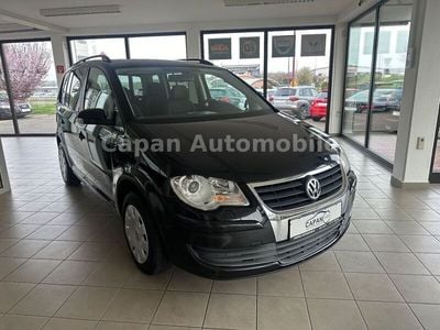 Schwarz Gebraucht 2008 VW Touran United Van / Kleinbus | 2.300 € (Guter Preis)