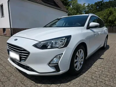 Gebraucht Ford Focus 120 PS (88 kW) 2020 Weiß Kombi