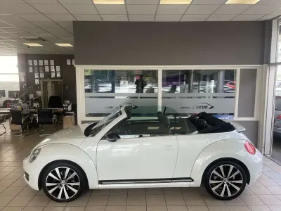 Gebraucht VW Beetle Sportline 160 PS (117 kW) 2013 Weiß Kleinwagen