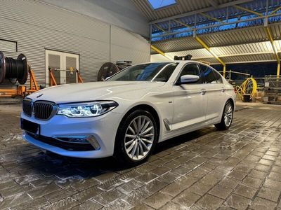 gebraucht BMW 530 d xDrive Luxury Line *Voll