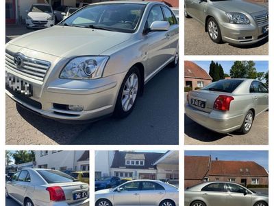 Silber Gebraucht 2003 Toyota Avensis Sol Kleinwagen | 6.999 €
