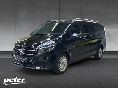 Gebraucht Mercedes V220 Style 163 PS (119 kW) 2025 Schwarz Van / Kleinbus