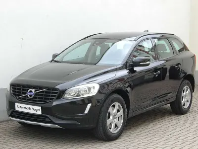 Gebraucht Volvo XC60 190 PS (139 kW) 2015 Black solid SUV