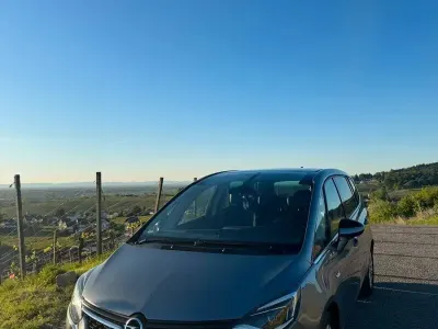 Second-hand Opel Zafira Tourer Business Innovation 140 CP (102 kW) 2017 Gri Monovolum