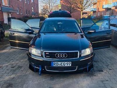 Schwarz Gebraucht 2004 Audi A8 Limousine | 4.800 € (Guter Preis)