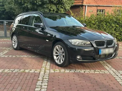 Gebraucht BMW 325 204 PS (150 kW) 2011 Kombi