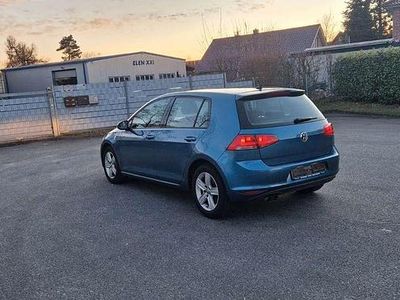 Gebraucht VW Golf VII Comfortline 150 PS (110 kW) 2013 Blau Limousine