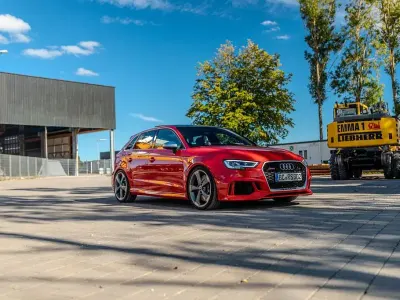 Gebraucht Audi RS3 Sport 476 PS (350 kW) 2017 Rot Limousine