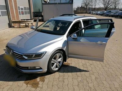 Gebraucht VW Passat 150 PS (110 kW) 2016 Silber Kombi