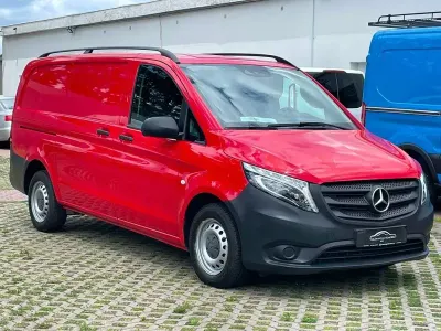 Gebraucht Mercedes Vito 136 PS (100 kW) 2021 Rot Van