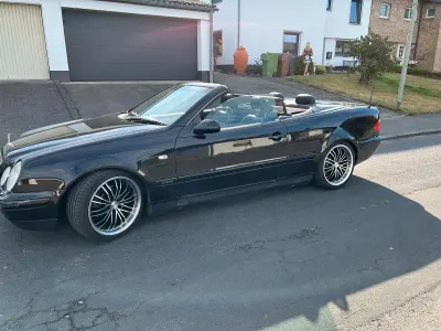 Używany Mercedes CLK230