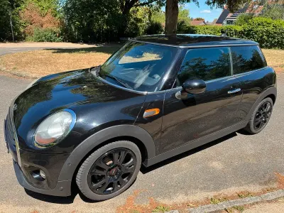 Gebraucht Mini Cooper 115 PS (84 kW) 2017 Schwarz Kleinwagen