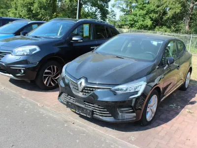 Gebraucht Renault Clio Experience 101 PS (74 kW) 2019 Black pearl schwarz Kleinwagen