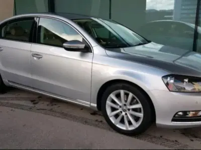 Gebraucht VW Passat 160 PS (117 kW) 2011 Silber Limousine