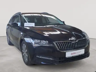 Gebraucht Skoda Superb Ambition 200 PS (147 kW) 2021 Blackmagic perleffekt Kombi