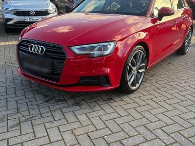 Używany Audi A3 150 KM (110 kW) 2019 Czerwony Sedan/Limuzyna