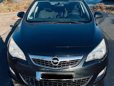 Gebraucht Opel Astra Eco 100 PS (73 kW) 2011 Schwarz Limousine