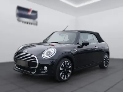Gebraucht Mini Cooper 136 PS (100 kW) 2019 Schwarz metallic Kleinwagen