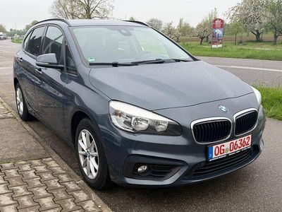 Gebraucht BMW 216 Active Tourer Basis 116 PS (85 kW) 2015 Grau Van / Kleinbus