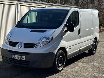 Gebraucht Renault Trafic 114 PS (83 kW) 2011 Weiß Van / Kleinbus