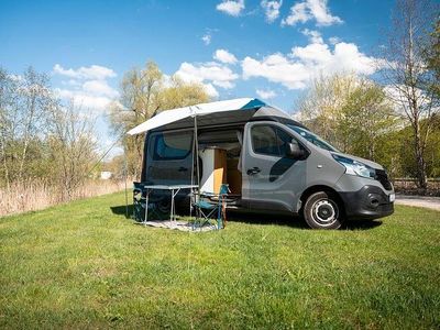 Usata Renault Trafic 114 CV (83 kW) 2016 Grigio Monovolume