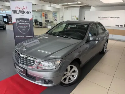 Gebraucht Mercedes C180 Avantgarde 156 PS (114 kW) 2009 Grau Limousine