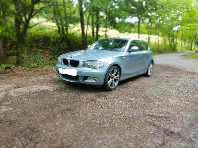 Gebraucht BMW 116 122 PS (89 kW) 2011 Blau Kleinwagen