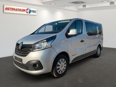 Gebraucht Renault Trafic Expression 125 PS (91 kW) 2016 Silber Van / Kleinbus