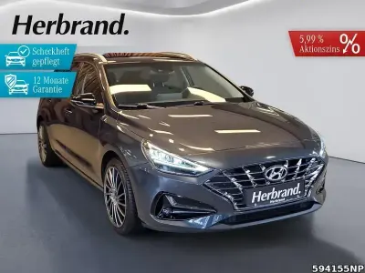 Second-hand Hyundai i30 Intro Edition 159 CP (116 kW) 2021 Dark knight / mic Break