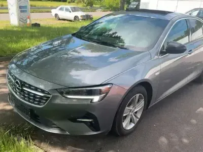 Usata Opel Insignia Sport 174 CV (127 kW) 2021 Grigio Berlina