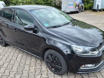 Gebraucht VW Polo Sound 90 PS (66 kW) 2017 Schwarz Limousine