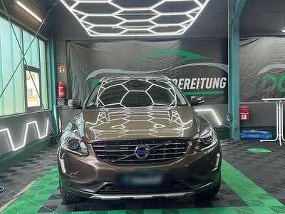 Gebraucht Volvo XC60 150 PS (110 kW) 2016 Braun SUV