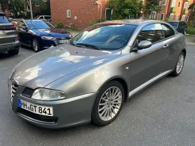 Gebraucht Alfa Romeo GT Distinctive 166 PS (122 kW) 2009 Grau Coupé
