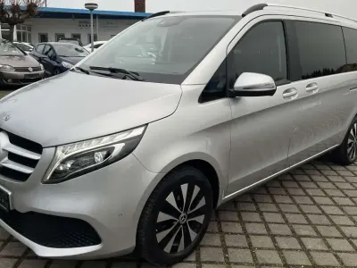 Gebraucht Mercedes V250 AMG Edition 1 190 PS (139 kW) 2022 Silber Van / Kleinbus