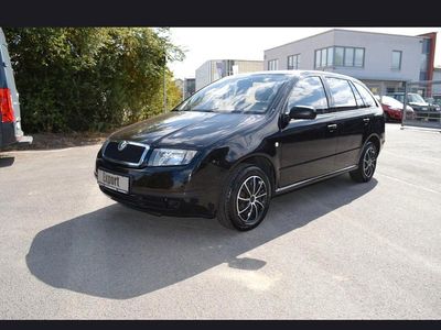 Schwarz Gebraucht 2003 Skoda Fabia Kombi | 1.750 € (Etwas zu teuer)
