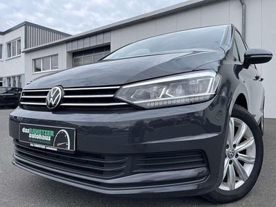 Gebraucht VW Touran Comfortline 150 PS (110 kW) 2022 Uranograu Van / Kleinbus