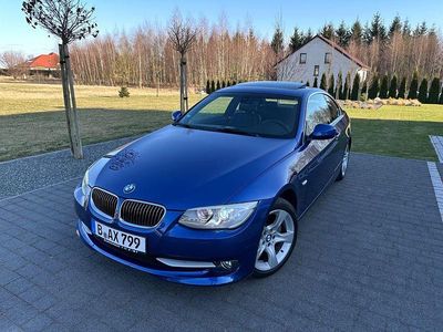 Usata BMW 325 Sport Line 218 CV (160 kW) 2010 Coupé