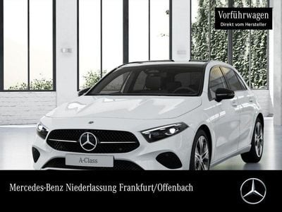 Weiß Gebraucht 2025 Mercedes A200 Progressive Limousine | 29.390 € (Guter Preis)