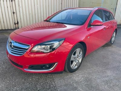 Gebraucht Opel Insignia Sport 140 PS (102 kW) 2015 Rot Kombi