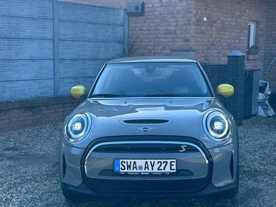 Gebraucht Mini Cooper SE Essential 135 kW (184 PS) 2021 Grau Kleinwagen